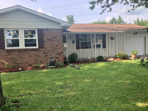 200 W Clark St, Garrett, IN 46738 photo 2