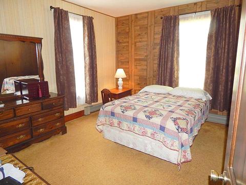 385 N Clark St, Markle, IN 46770 photo 10
