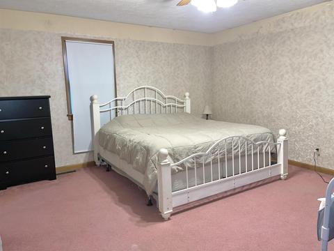 136 E Sinclair St, Wabash, IN 46992 photo 15