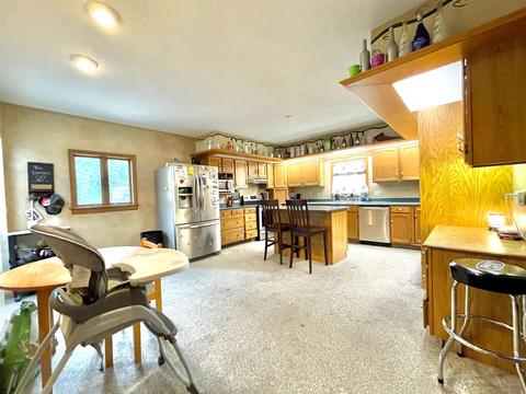136 E Sinclair St, Wabash, IN 46992 photo 8