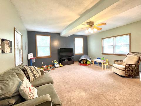 136 E Sinclair St, Wabash, IN 46992 photo 11
