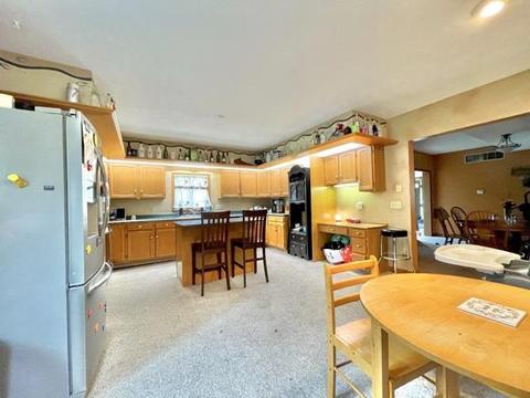 136 E Sinclair St, Wabash, IN 46992 photo 7
