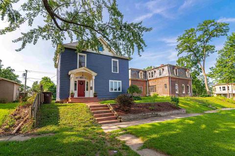 31 E Maple St, Wabash, IN 46992 photo 2