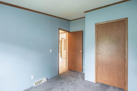 588 E Miller Rd, Bloomfield, IN 47424 photo 20