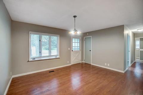 617 E Michigan St, Lagrange, IN 46761 photo 5