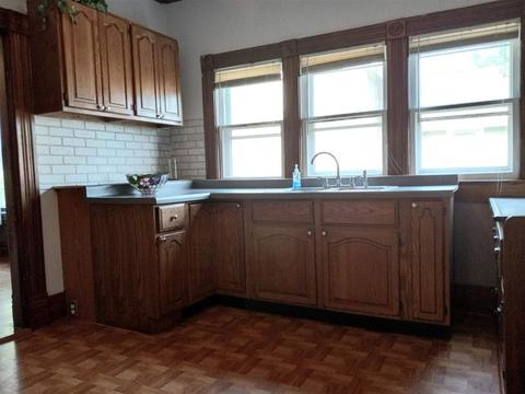 317 E 3rd St, Peru, IN 46970 photo 11