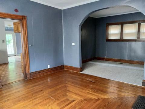 317 E 3rd St, Peru, IN 46970 photo 10