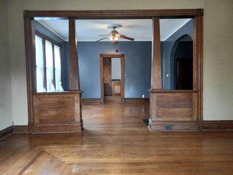 317 E 3rd St, Peru, IN 46970 photo 8