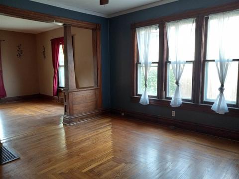 317 E 3rd St, Peru, IN 46970 photo 9