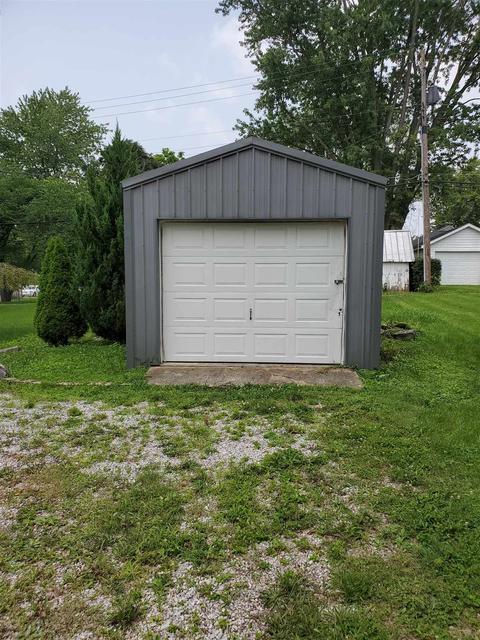 115 W Grissom Ave, Mitchell, IN 47446 photo 22