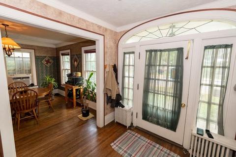 311 E Madison St, Goshen, IN 46526 photo 4