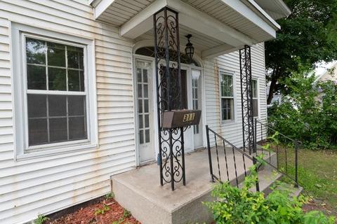 311 E Madison St, Goshen, IN 46526 photo 1