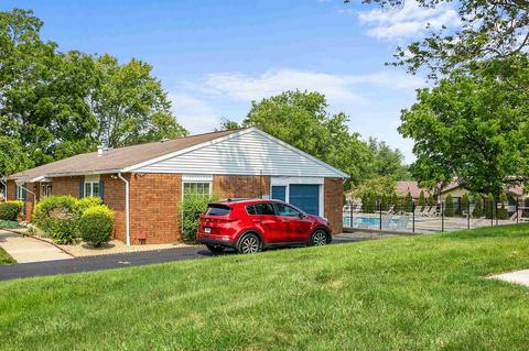 921 E Waterloo Dr, Bloomington, IN 47401 photo 18