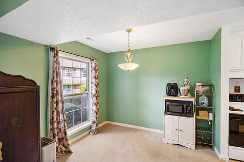 921 E Waterloo Dr, Bloomington, IN 47401 photo 8