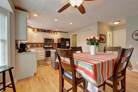 4198 W Maefield Ct, Bloomington, IN 47404 photo 16