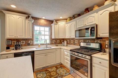 4198 W Maefield Ct, Bloomington, IN 47404 photo 18