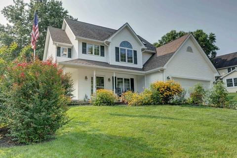 4198 W Maefield Ct, Bloomington, IN 47404 photo 1