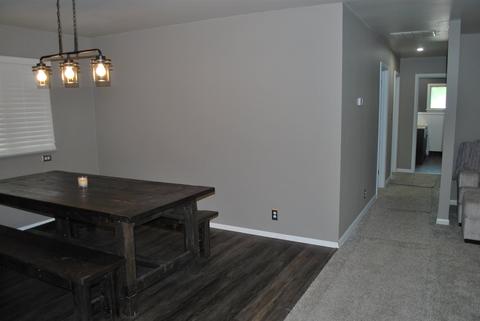 323 E 3rd St, Warren, IN 46792 photo 6