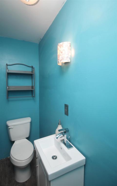 305 E Mulberry St, Converse, IN 46919 photo 10