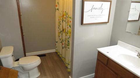 404 S Ohio St, Bicknell, IN 47512 photo 24