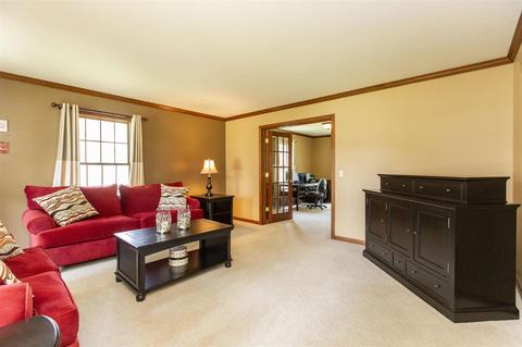 50520 Weeping Willow Run E Dr, Granger, IN 46530 photo 5