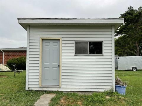 918 Walnut St, Oolitic, IN 47451 photo 9