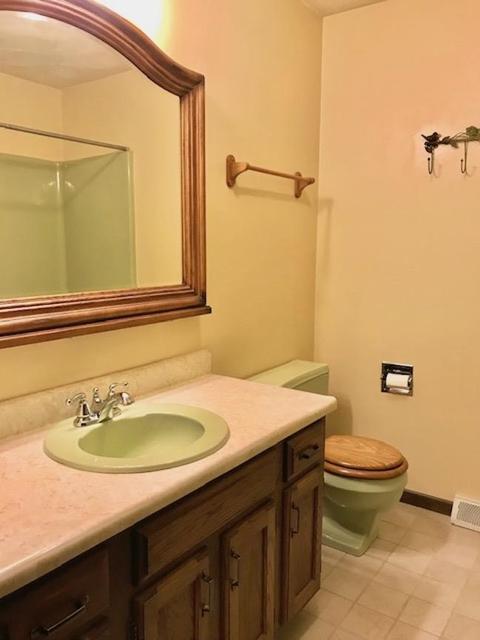 1428 Maple Leaf Dr, Jasper, IN 47546 photo 8