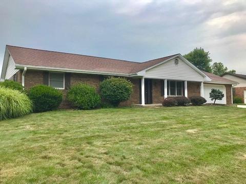 1428 Maple Leaf Dr, Jasper, IN 47546 photo 1