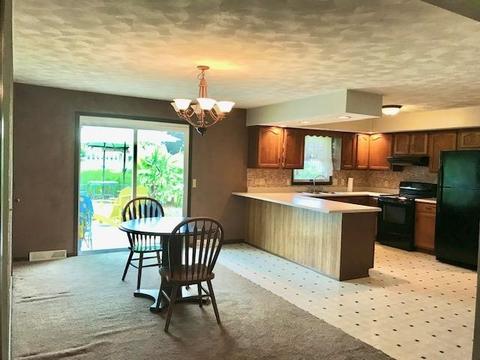 1428 Maple Leaf Dr, Jasper, IN 47546 photo 4
