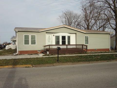 202 S 8th St, Mitchell, IN 47446 photo 1