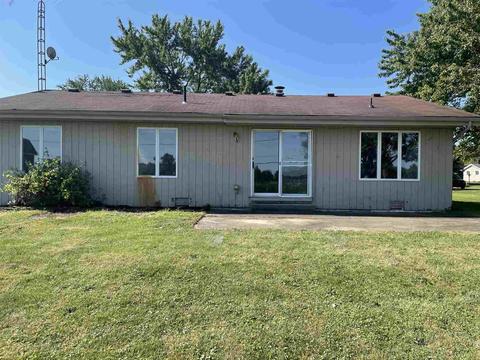 1900 E Hamilton Dr, Muncie, IN 47303 photo 3