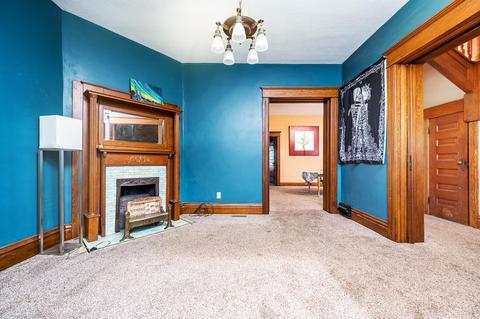 915 E Wayne St, Fort Wayne, IN 46803 photo 10