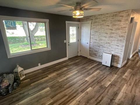 565 S Indiana St, Waterloo, IN 46793 photo 6