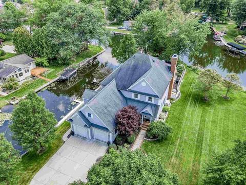 8213 E North Rd, Syracuse, IN 46567 photo 2