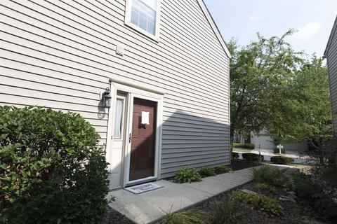 721 E Bayberry Ct, Bloomington, IN 47401 photo 3