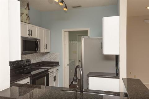 721 E Bayberry Ct, Bloomington, IN 47401 photo 8