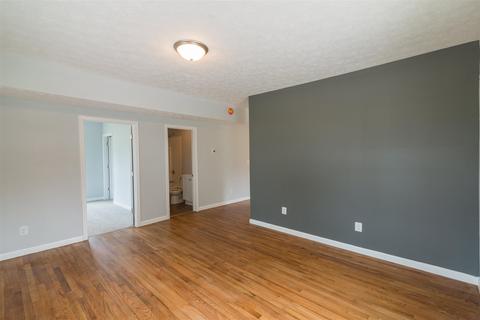 108 E 3rd St, Otterbein, IN 47970 photo 4