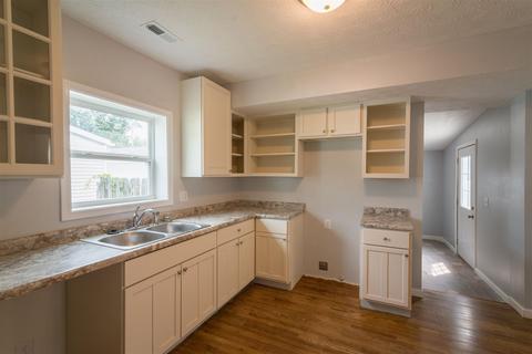108 E 3rd St, Otterbein, IN 47970 photo 8