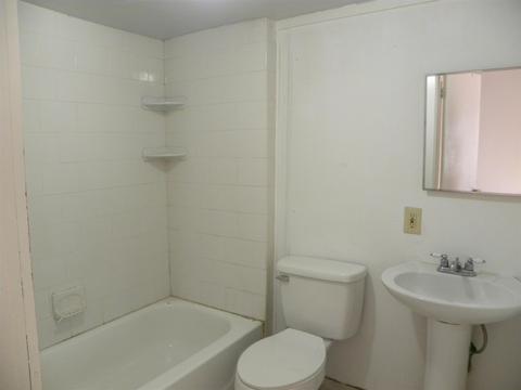 2015 Trinity St, Huntertown, IN 46748 photo 12