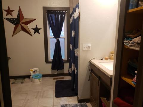 179 E Jackson St, Monroe, IN 46772 photo 9