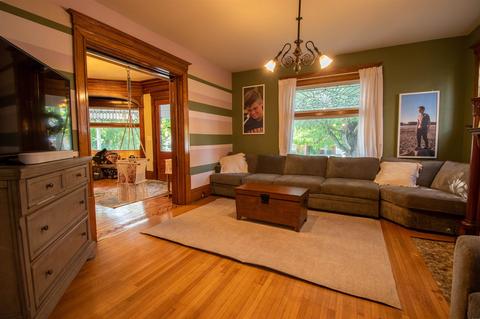 115 W Front St, Delphi, IN 46923 photo 8