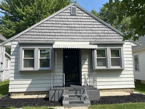 606 E 9th St, Auburn, IN 46706 photo 1