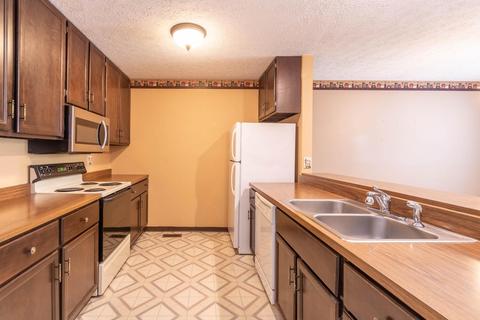 801 E Waterloo Ct, Bloomington, IN 47401 photo 9