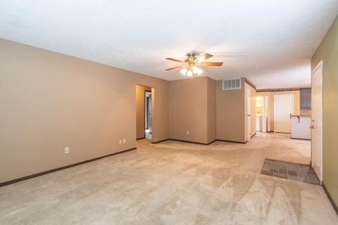 801 E Waterloo Ct, Bloomington, IN 47401 photo 5