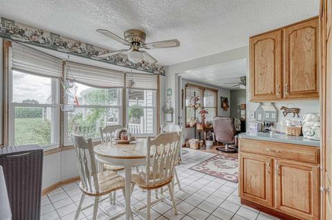 13808 Feighner Rd, Yoder, IN 46798 photo 15