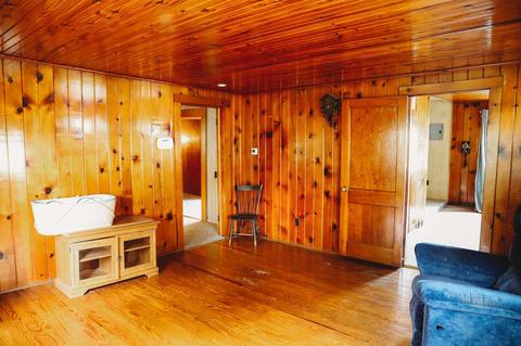 401 W Frank St, Mitchell, IN 47446 photo 5