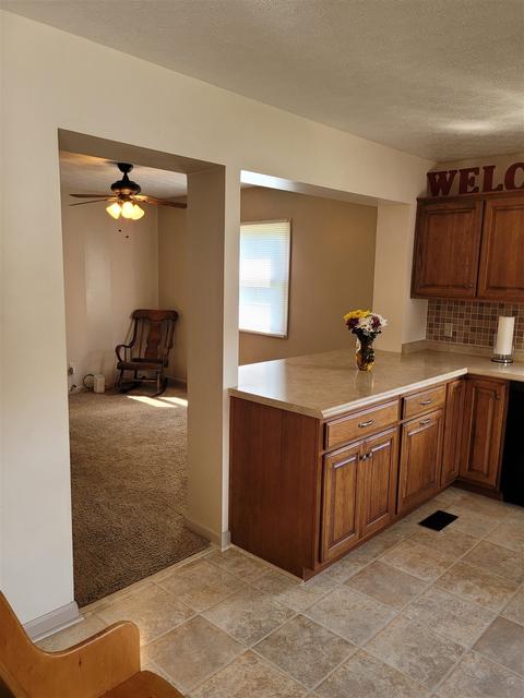 209 20th St, Bedford, IN 47421 photo 3