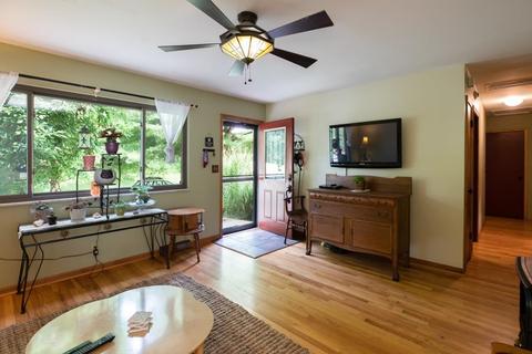 4310 E Hector Dr, Bloomington, IN 47408 photo 5