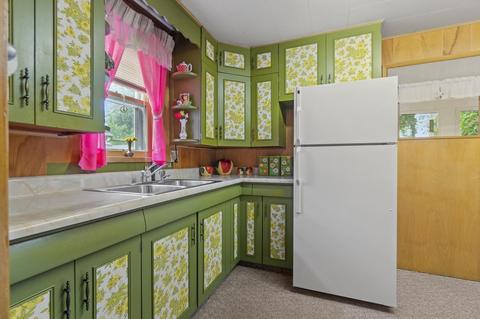 312 E High St, Garrett, IN 46738 photo 10