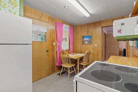312 E High St, Garrett, IN 46738 photo 11